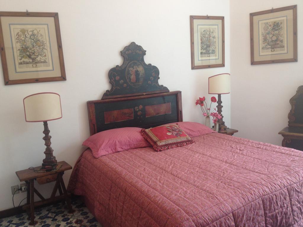 Domus Antonella A Trastevere Roma Cameră foto